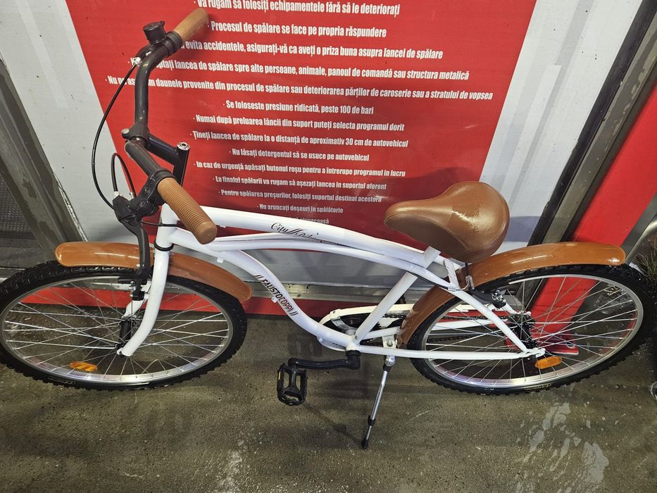 Vand biciclete in perfecta stare