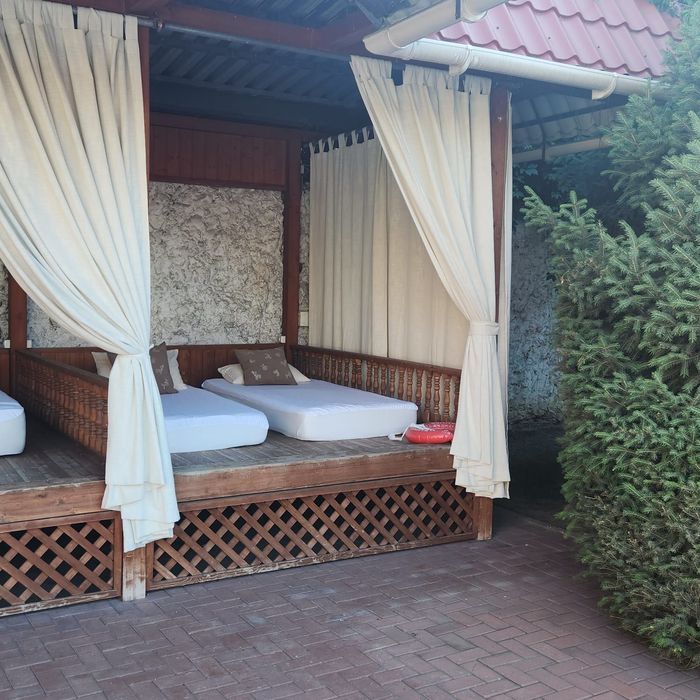 Дом в аренду с большим бассейном