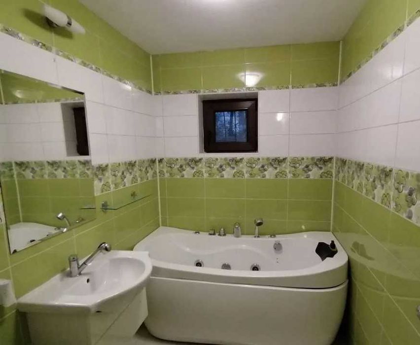 Дава се под наем Двустаен апартамент в Пловдив, Кършияка - 65 кв.м за 316.2 € - Снимка #5