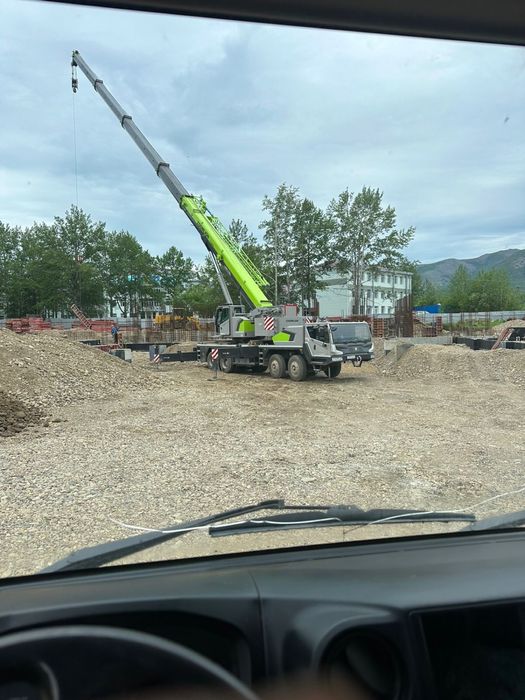 Автокран 50-100 тонн