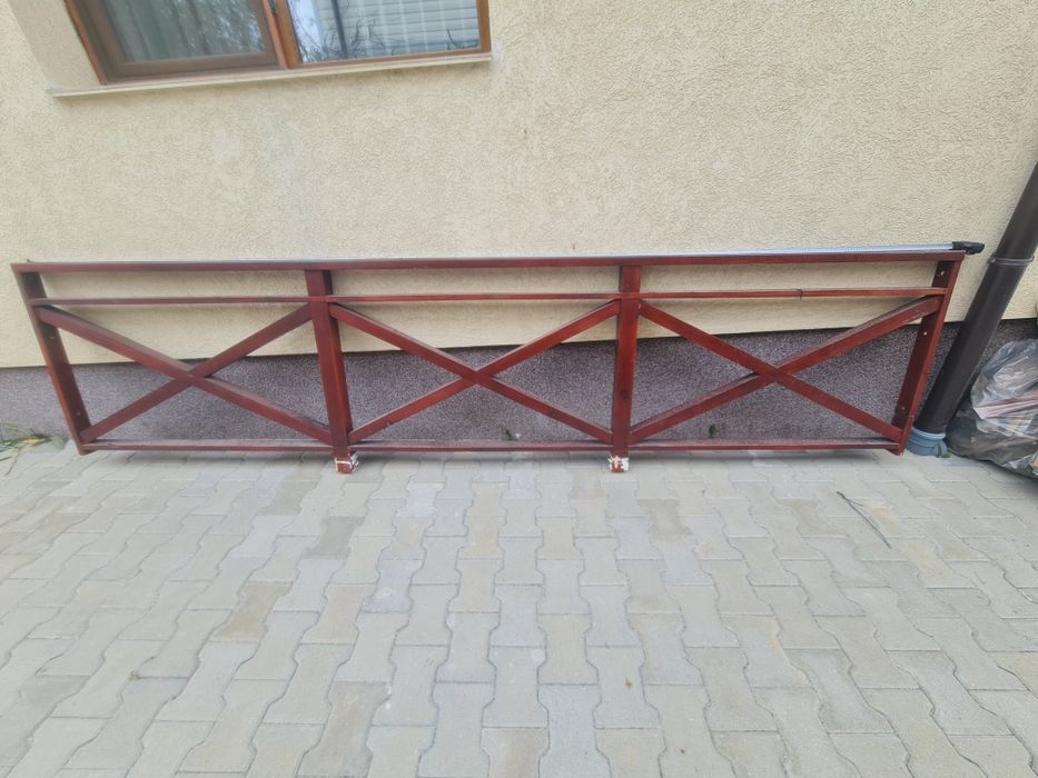 Дървен парапет за веранда
