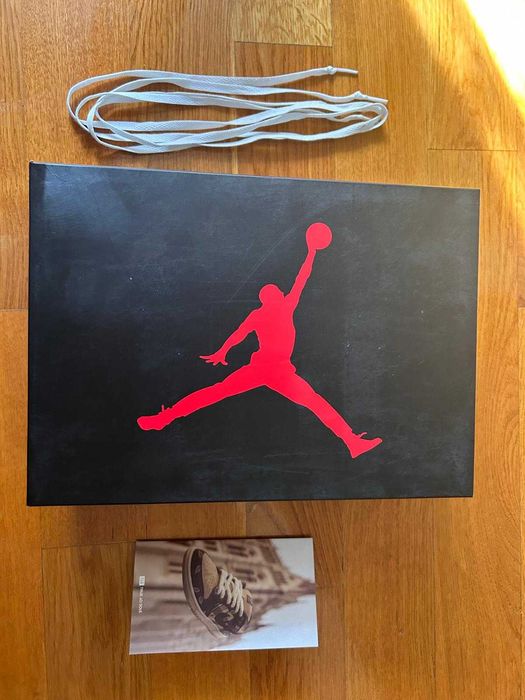 Pantofi sport marca Nike Air Jordan 3 Cardinal Red