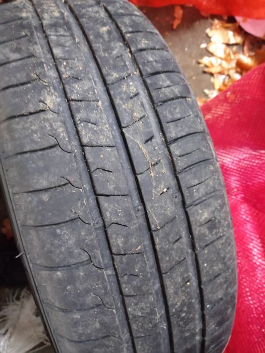 Продам шины на ладу