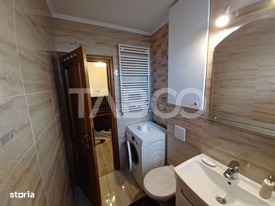 Apartament cu 3 camere modern renovat etajul 1 Centrul de Afaceri