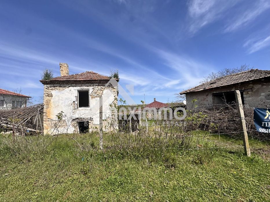 Къща в Варна, област-с.Константиново площ 55 цена 71900