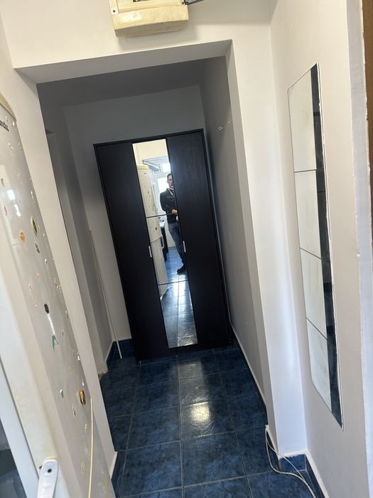 Inchiriez apartament 2 camere - Metrou Romancierilor