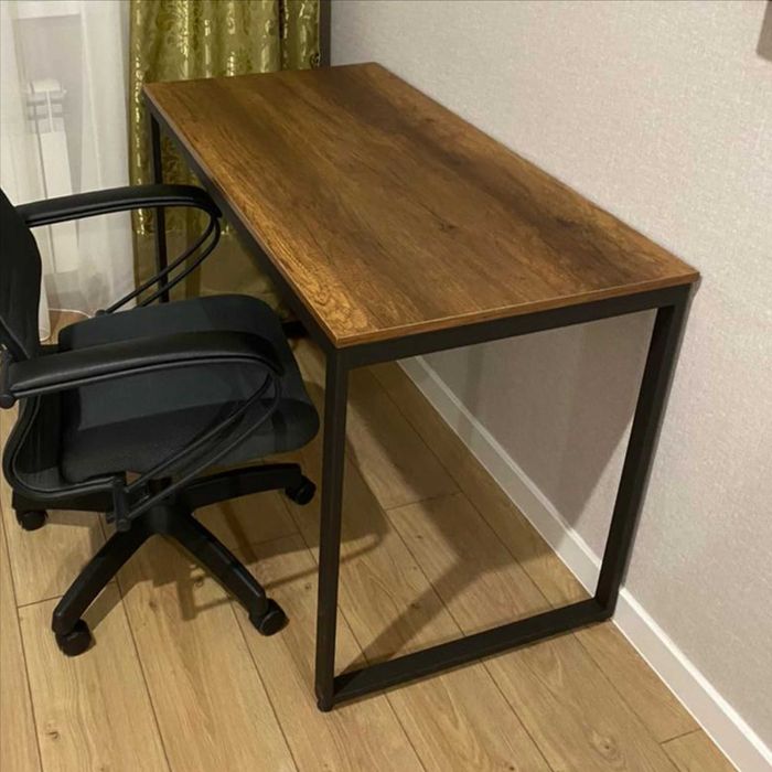 Стол письменный компьютерный офисный