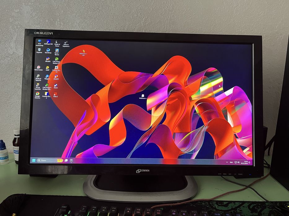 Monitor comwin 24dyum 60hz