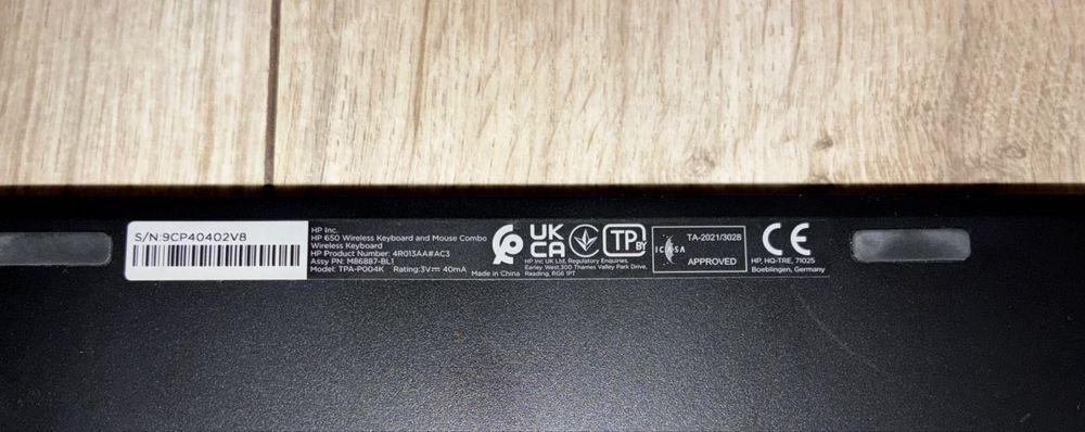 Tastatură + Mouse Wireless HP 650 Combo | Receiver USB Inclus | Full Size
