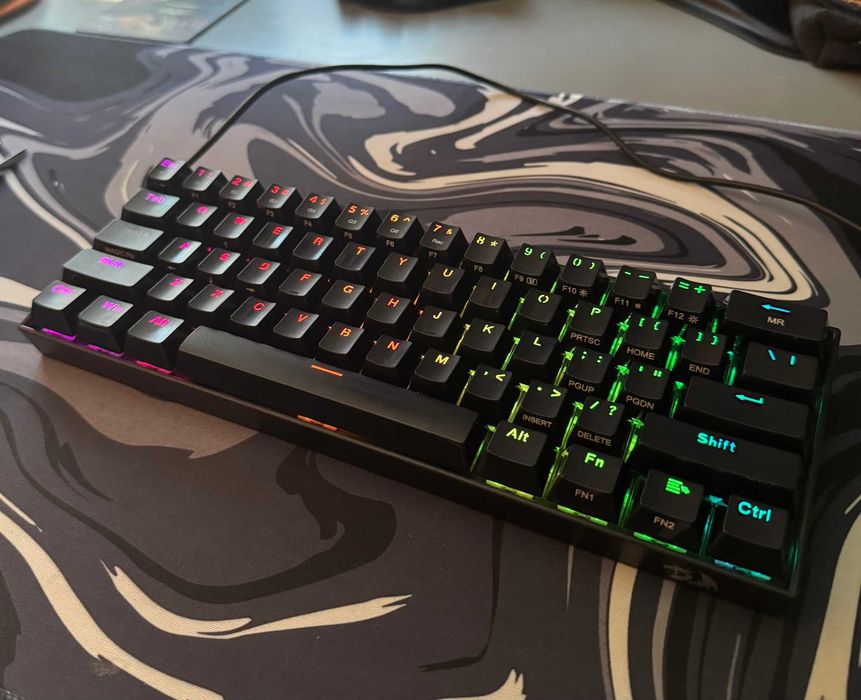 Tastatura mecanica Redragon Draconic K530 - Bluetooth - Switchuri clicky - Hot Swap - RGB