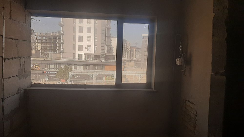 Квартира в Бухара сити  продаётся коробка