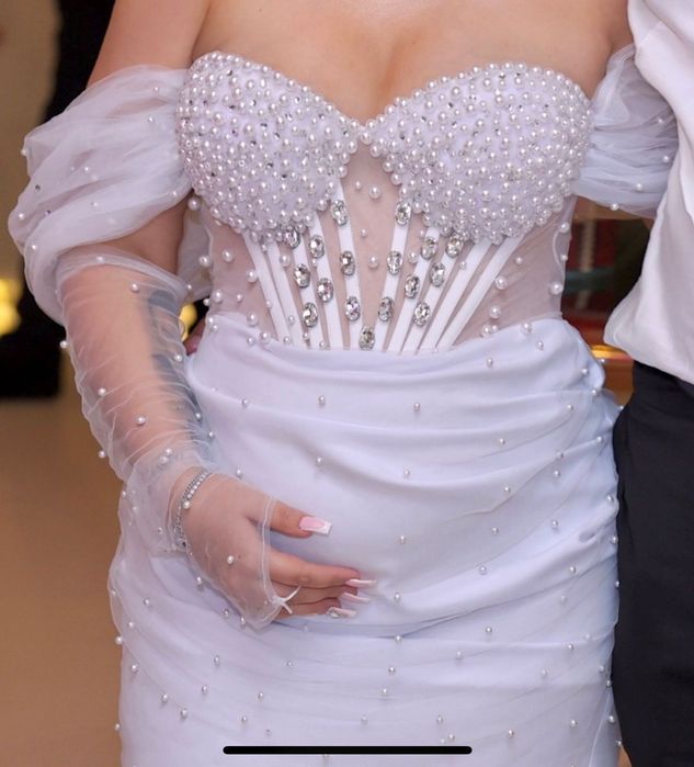 Vând rochie de seară