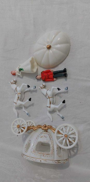 Фигурки за торта (пластмасови)