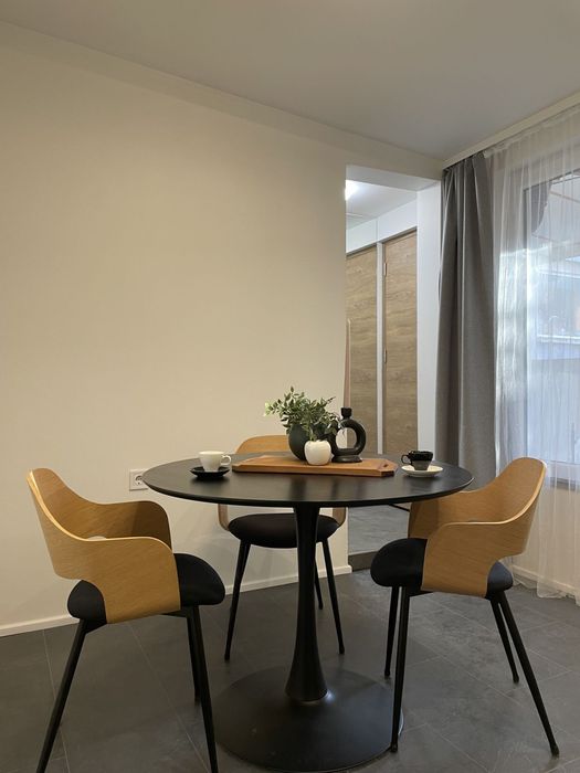 Дава се под наем Двустаен апартамент в Пловдив, Младежки Хълм - 55 кв.м за 445 € - Снимка #5