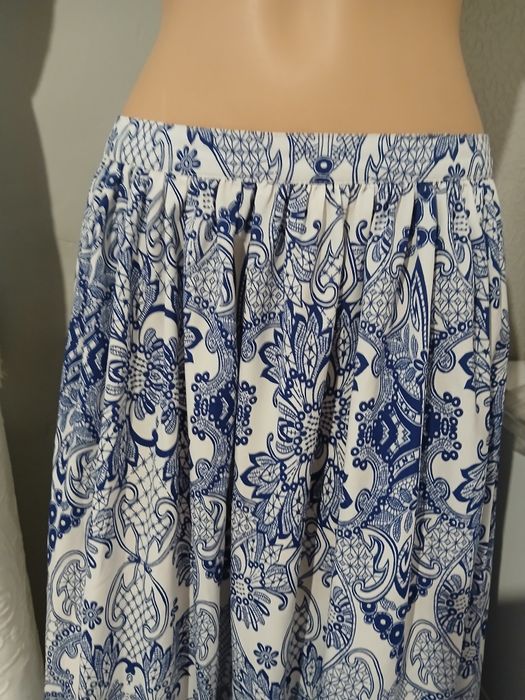 Дълга лятна пола