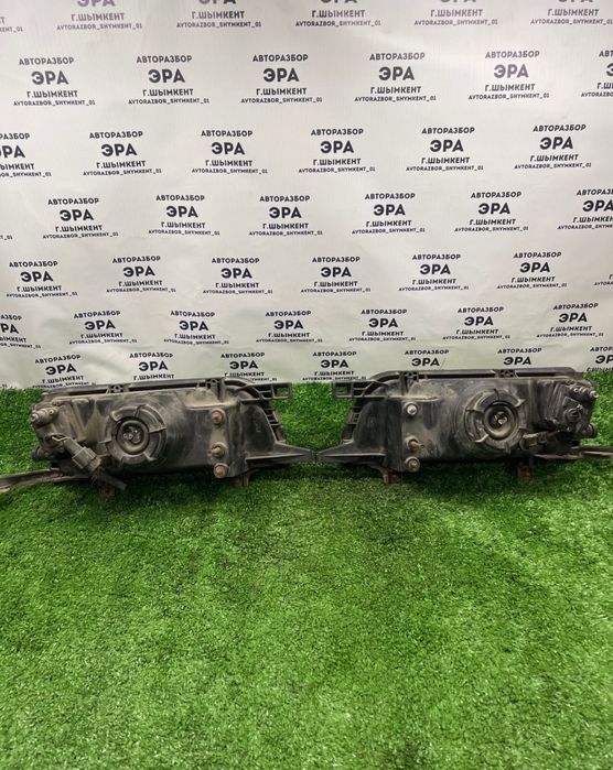 Фары Ниссан Сани Универсал