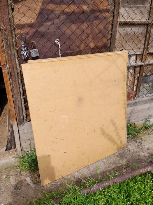 Продаётся фанера и арголит 10мм