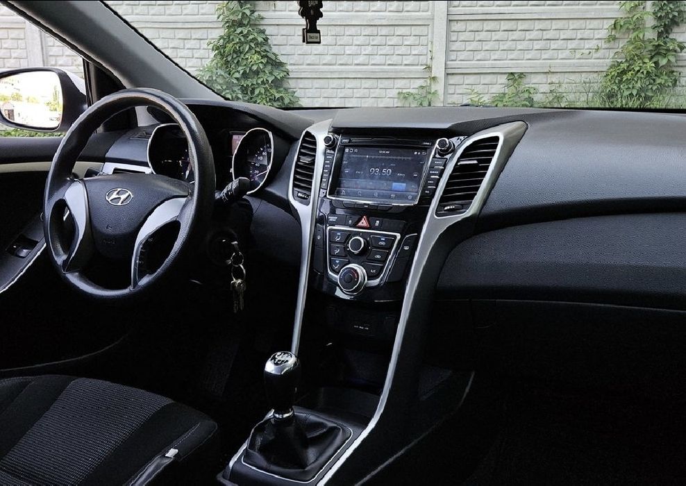 Hyundai i30 2014 1.4 CRDi Euro 5 Diesel A/C Navigatie Carplay AndroidAuto Jante aliaj R17 Hatchback
