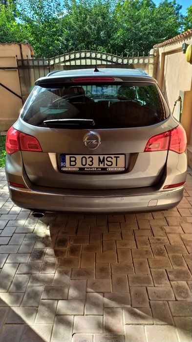Opel Astra Sports Tourer