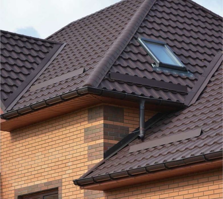 Reparatii rapide la acoperisuri si sistemul de scurgere