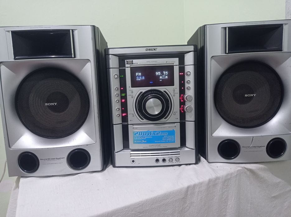 Sony sentir флешка