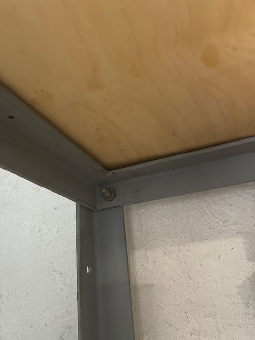 Стеллажи из металлического уголка