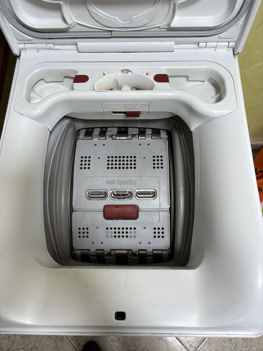 Пералня АЕG LTR6G261E