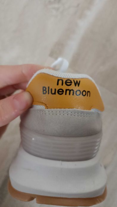 Adidași mărimea 38-39