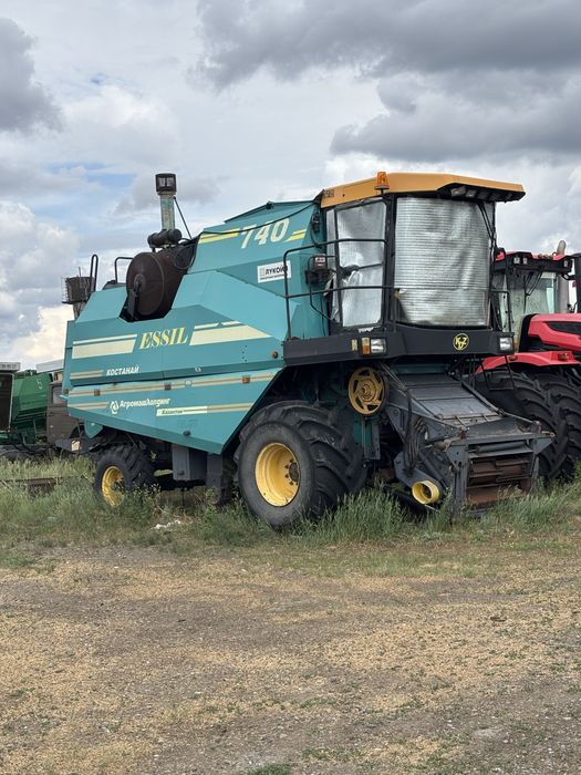 Комбайн Essil 740