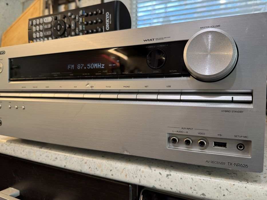 Onkyo TX-NR626 Bluetooth Wi-Fi