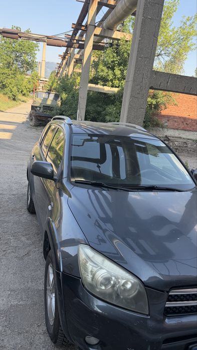 Toyota rav4 d-cat 2.2 177 за гарнитура на главата