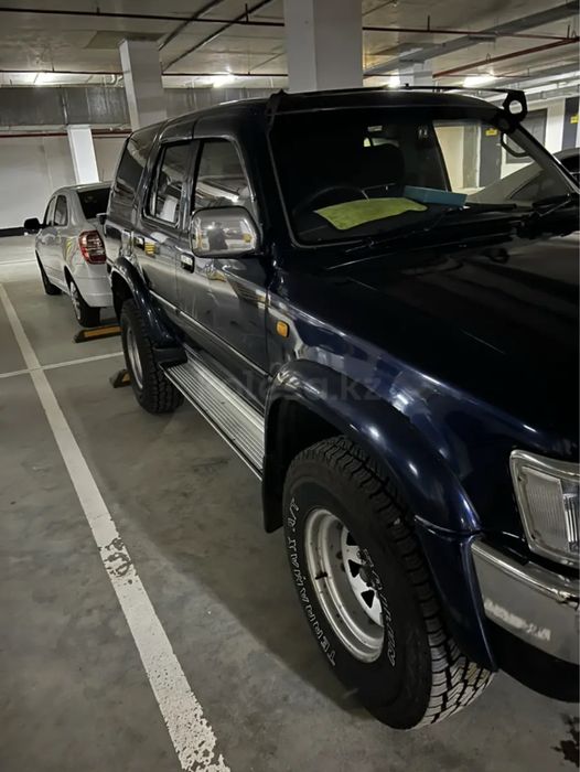 Toyota Hilux surf 130 4runner