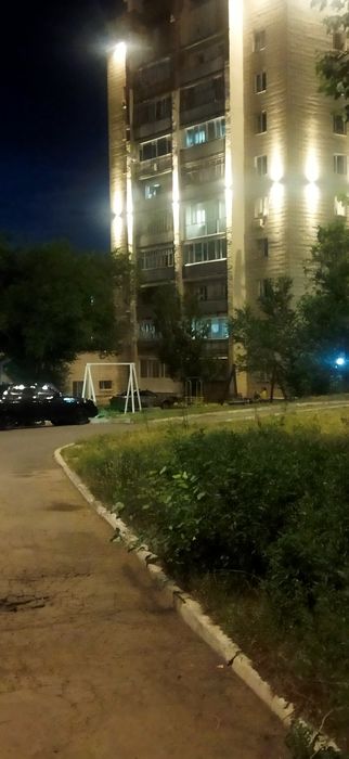Продам квартиру 3 комнатную