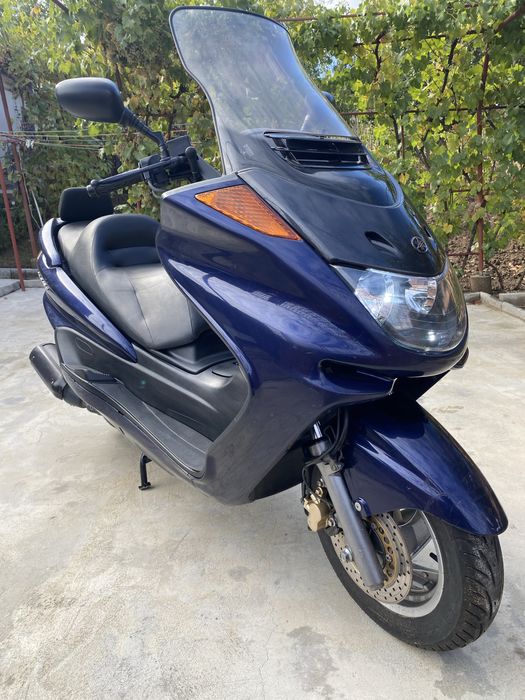 Vand sau schimb yamaha 250