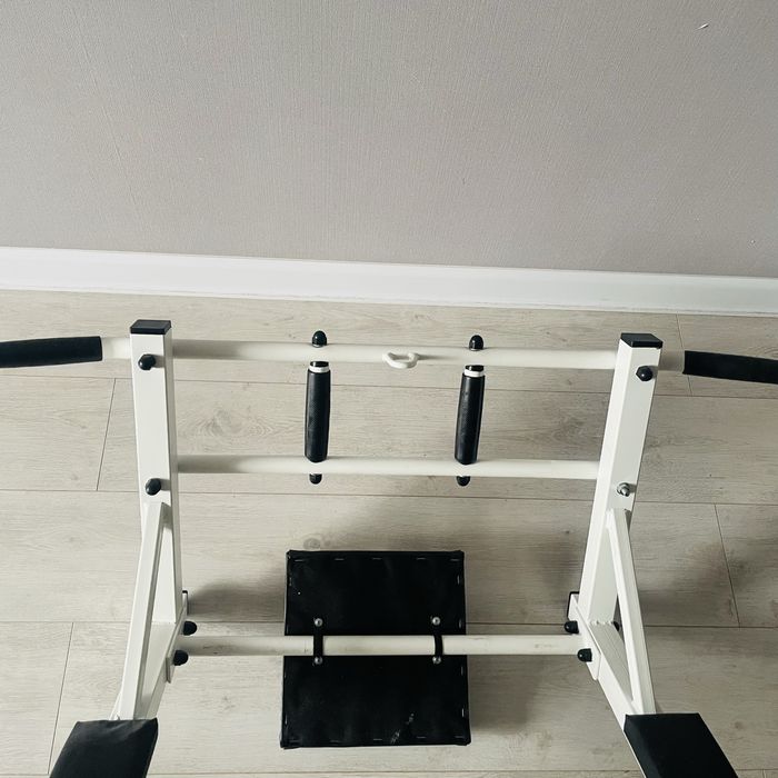 Продам многофункциональный турник 3в1