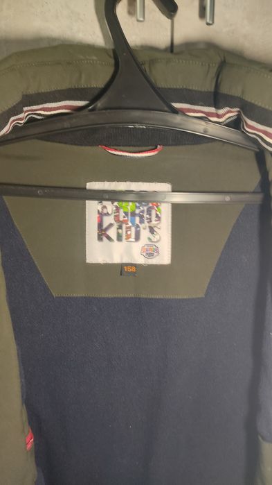 Зимняя куртка на мальчиков