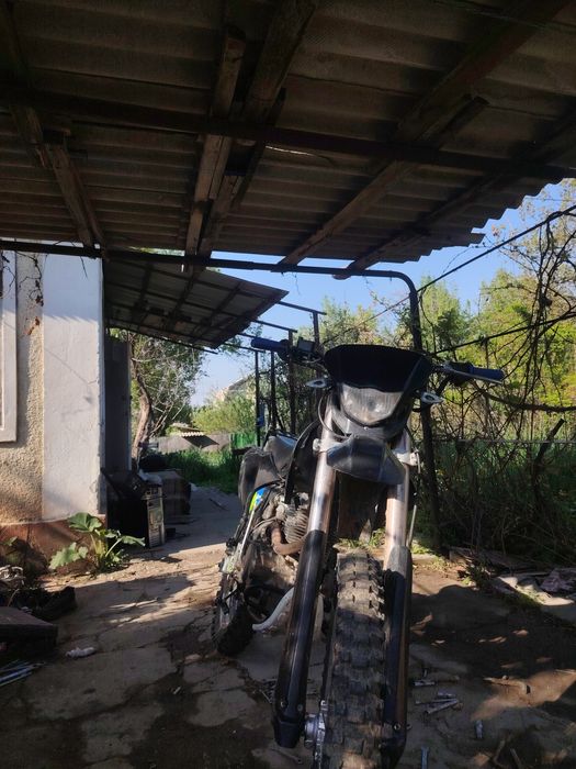 продам эндуро на 172 моторе