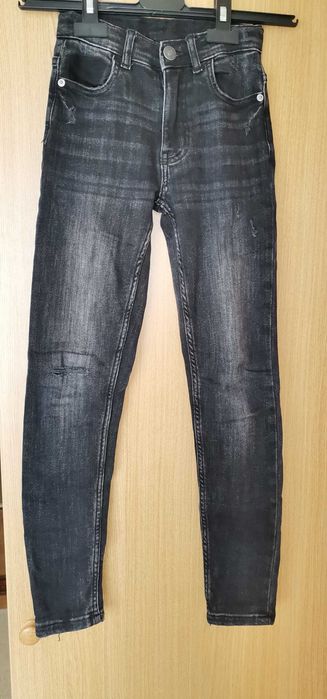 Blugi ZARA pt baieti 134