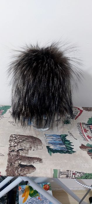 Продам женские шапки