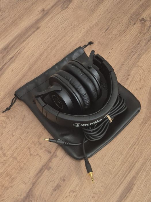Наушники Audio-Technica ATH-М40х