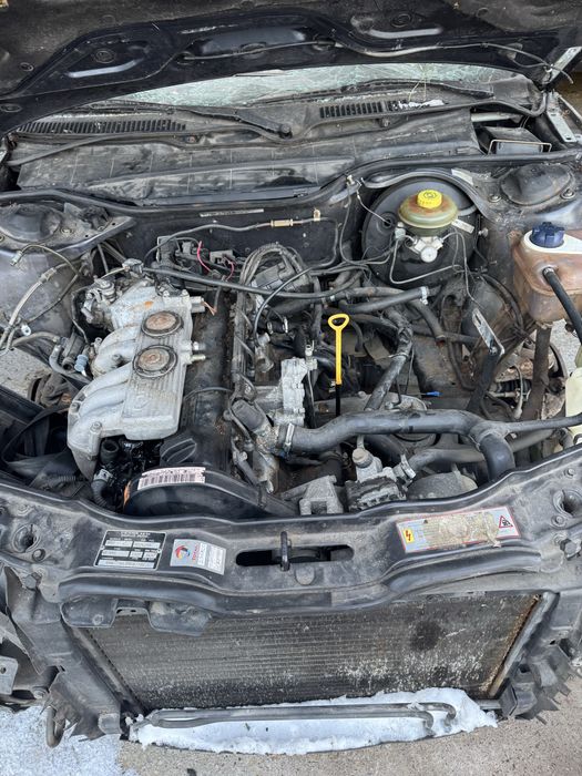 Продам Ауди 100 с3,с4  2,3 на разбор