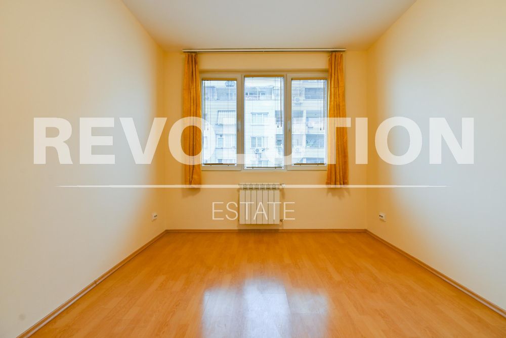 Дава се под наем Тристаен апартамент в София, Младост 1 - 106 кв.м за 766 € - Снимка #7