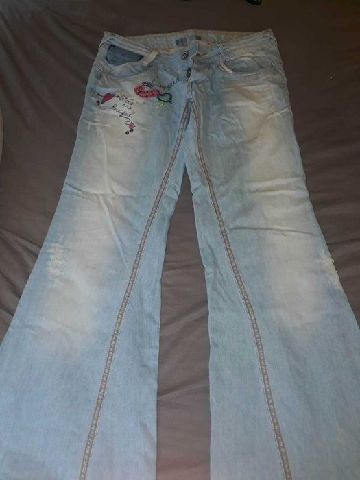 Дамски дънки Ейнджъл