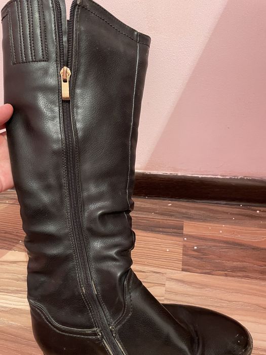 Зимний обувь 5мын тг