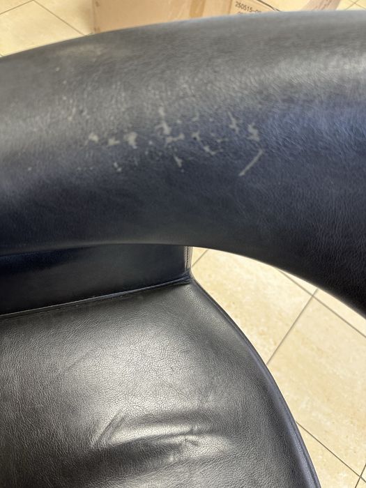 Фризьорски стол нужно претапециране