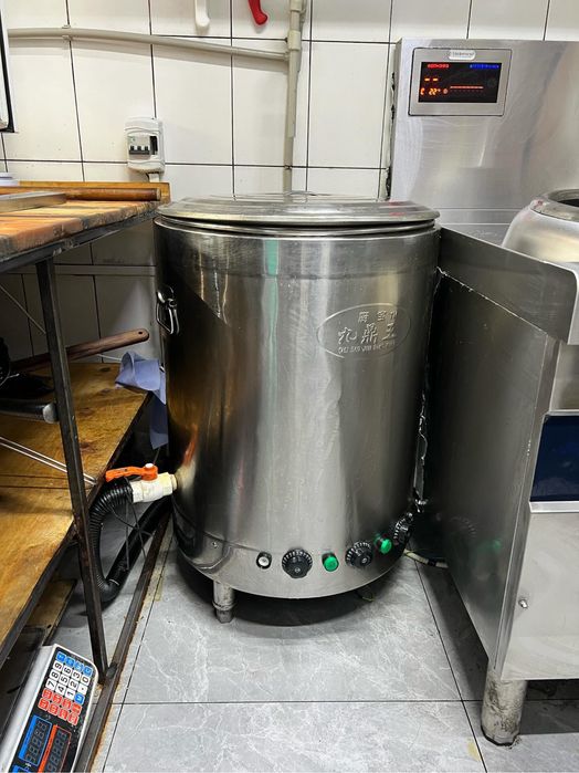 Продам электро плиту б/у