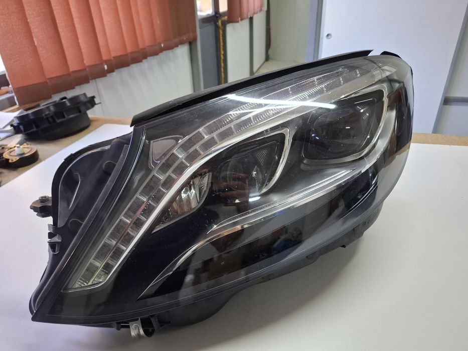 Фарове Mercedes w222 s class , с класа