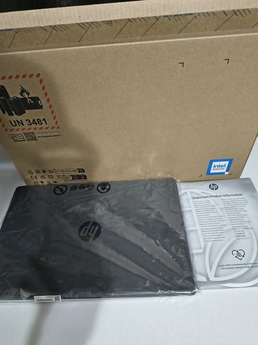 Laptop HP 250 G10 -NOU (sigilat)