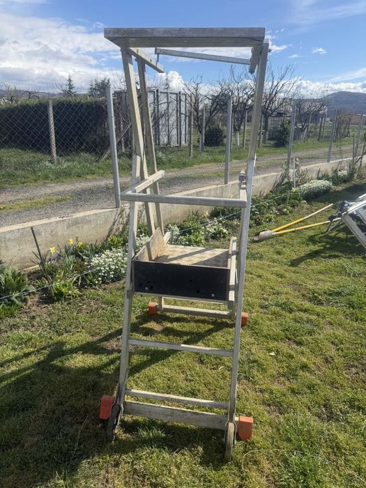 Алуминиево сгъваемо скеле / работна платформа