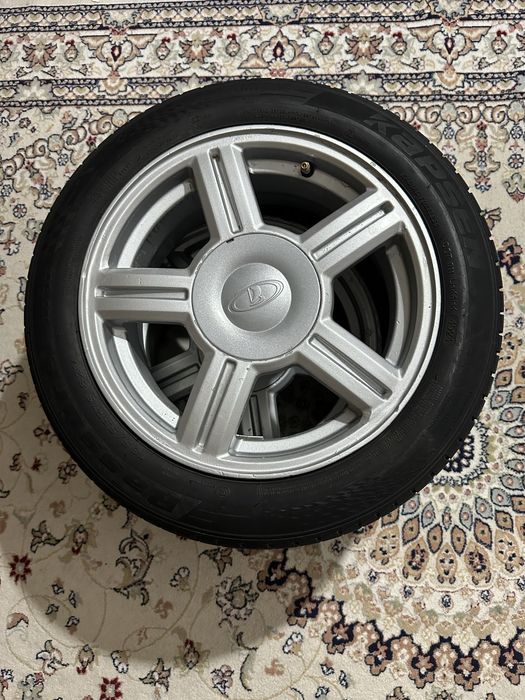 продам диски с резиной R15 торусы
